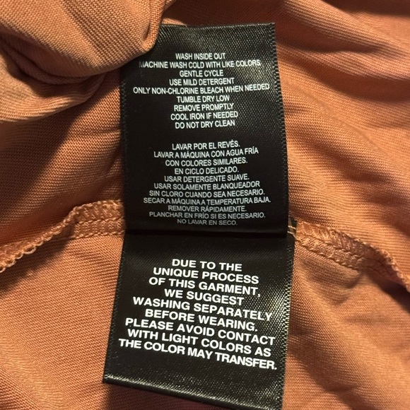 32 Degrees Cool Women's Soft Luxe Short Sleeve V-Neck Top | Red/Pink| 2X - Picture 7 of 15